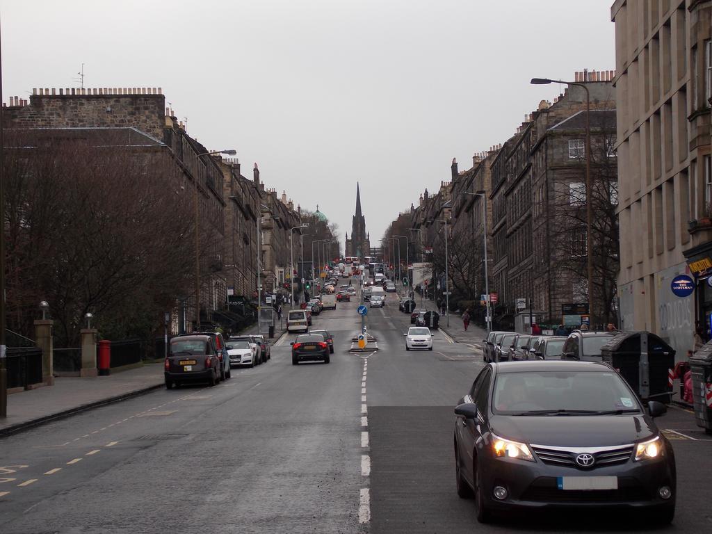 Violet Bank Apartment New Town Edinburgh Bilik gambar